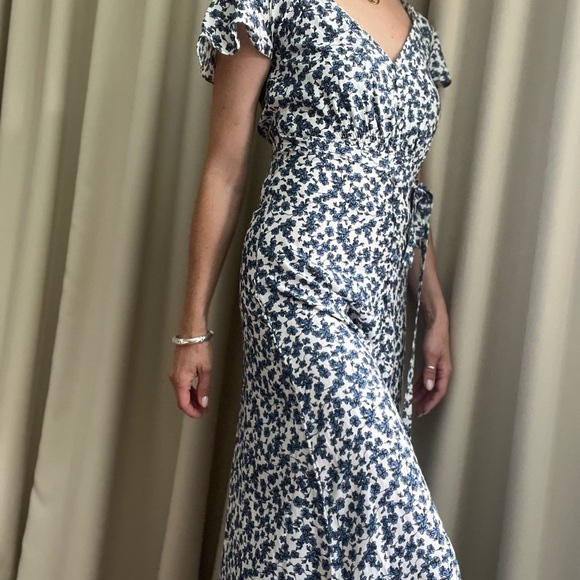 Faithful The Brand - Aurelia Midi Dress - Picture 2 of 6